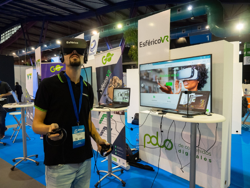 Expositor-Simed.jpg_1598223898 Expositor Realidad Virtual SIMED 2018