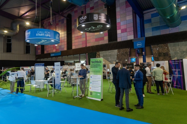 ZONA INNOVA 600×400 punto de información