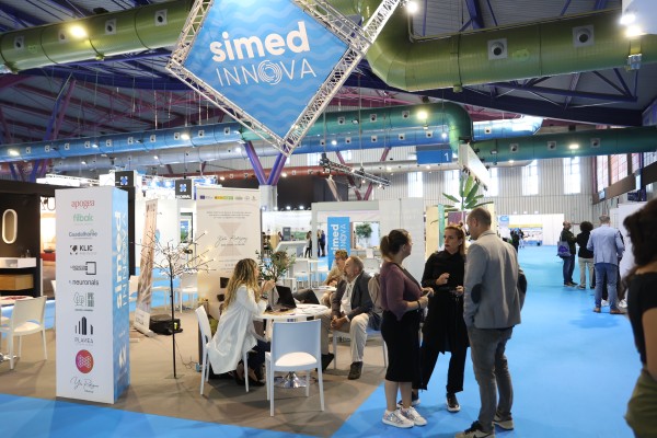 1W4A2138 600×400 punto de información